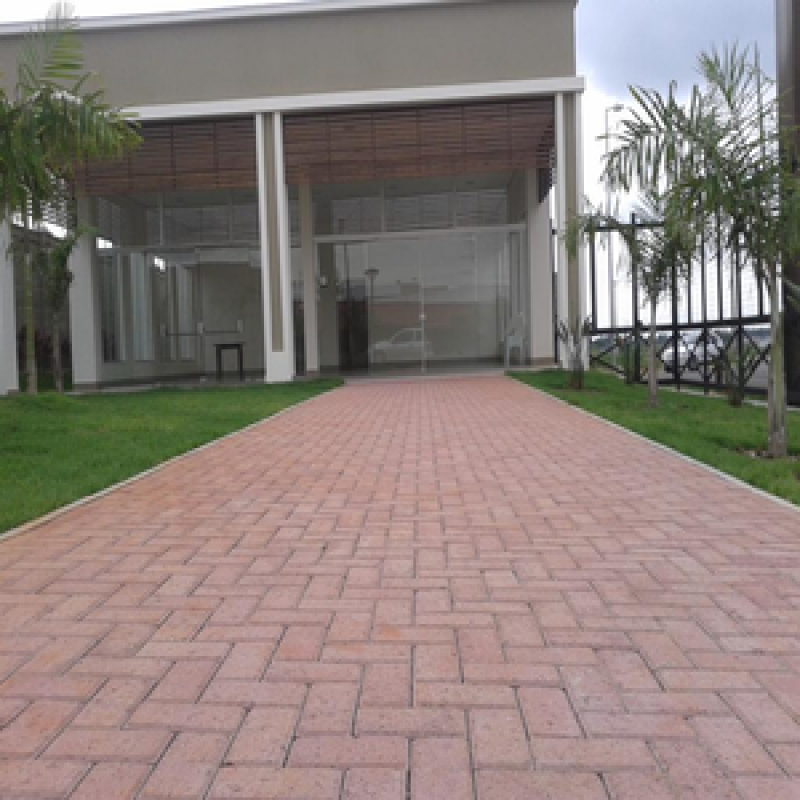 piso intertravado de concreto para calçadas preços Marapoama