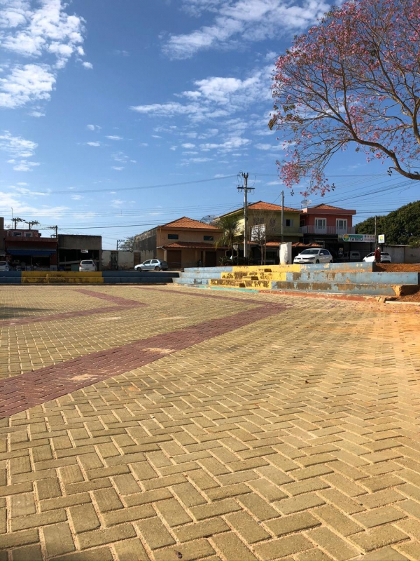 Preço de Piso de Concreto com Pedrisco Suzano - Piso de Concreto Retangular